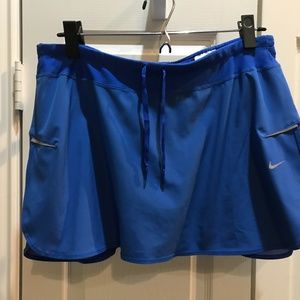 Nike tennis or running skirt